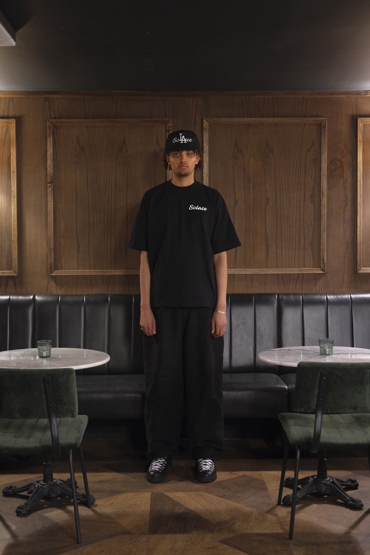 Heavyweight Oversized Boxy Signature Logo T-Shirt - Black/Ivory