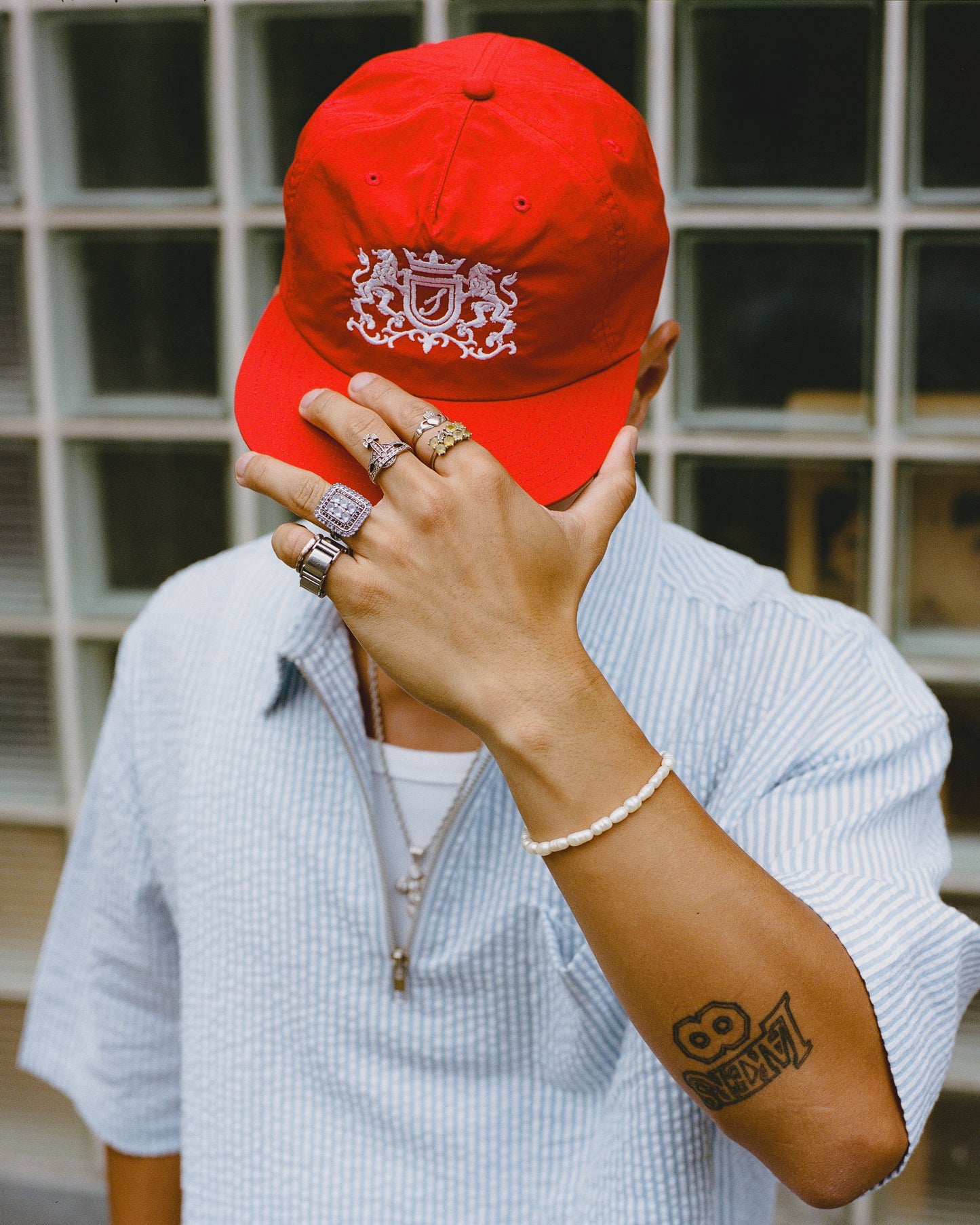 Royal Crest 5 Panel Baseball Cap - Rose Red/Ivory