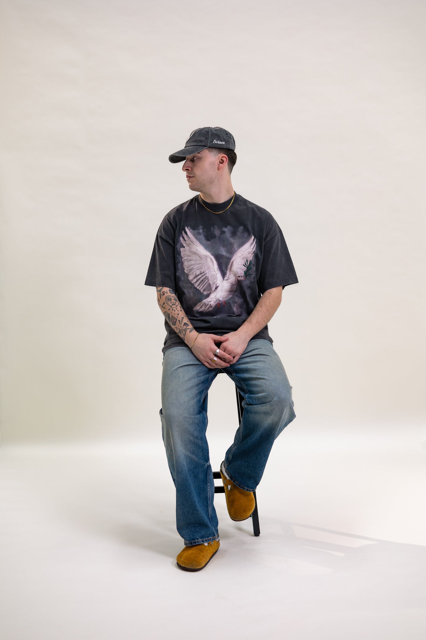 Heavyweight Oversized Peace Dove T-Shirt - Washed Black/Ivory
