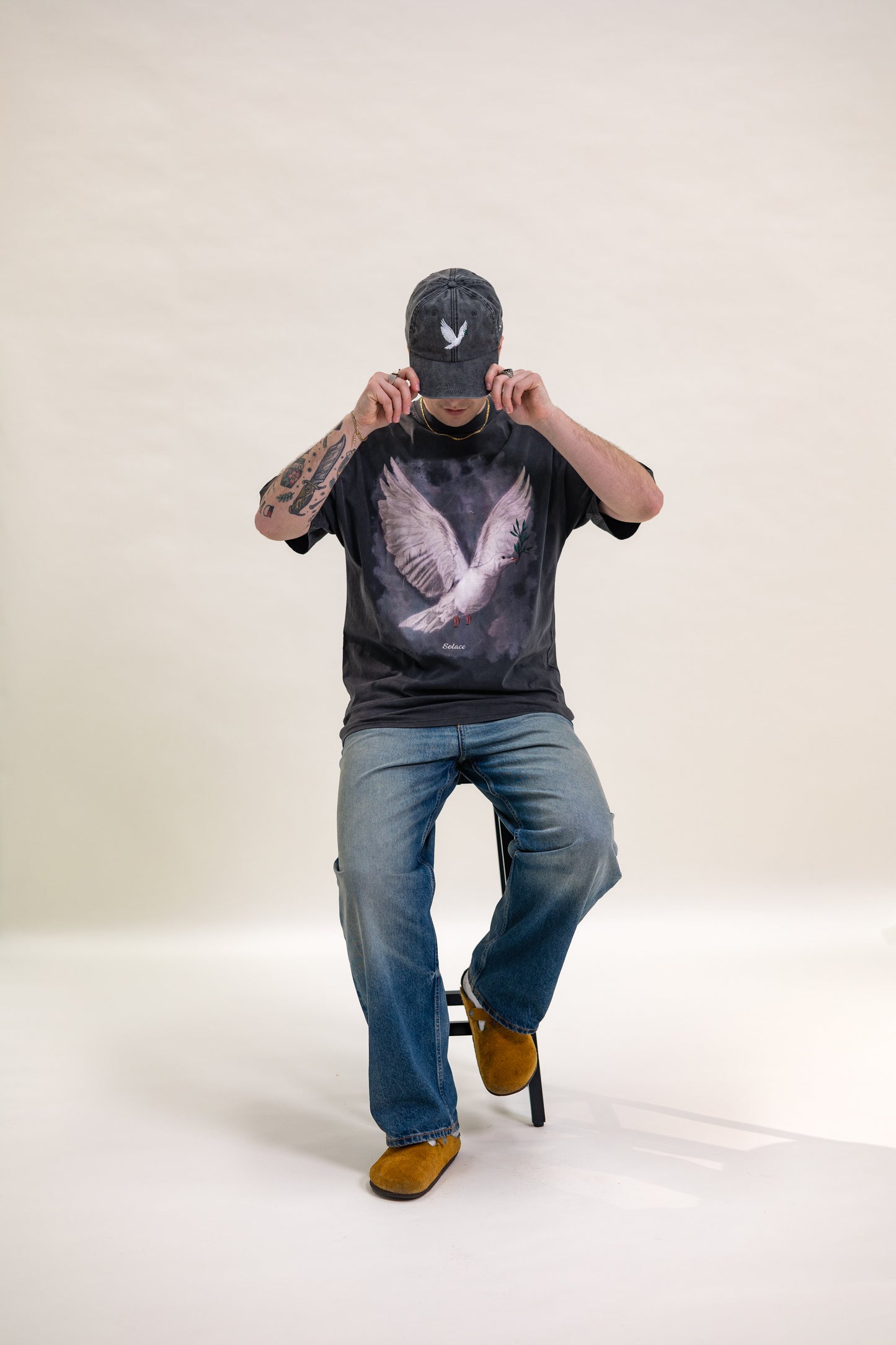 Heavyweight Oversized Peace Dove T-Shirt - Washed Black/Ivory