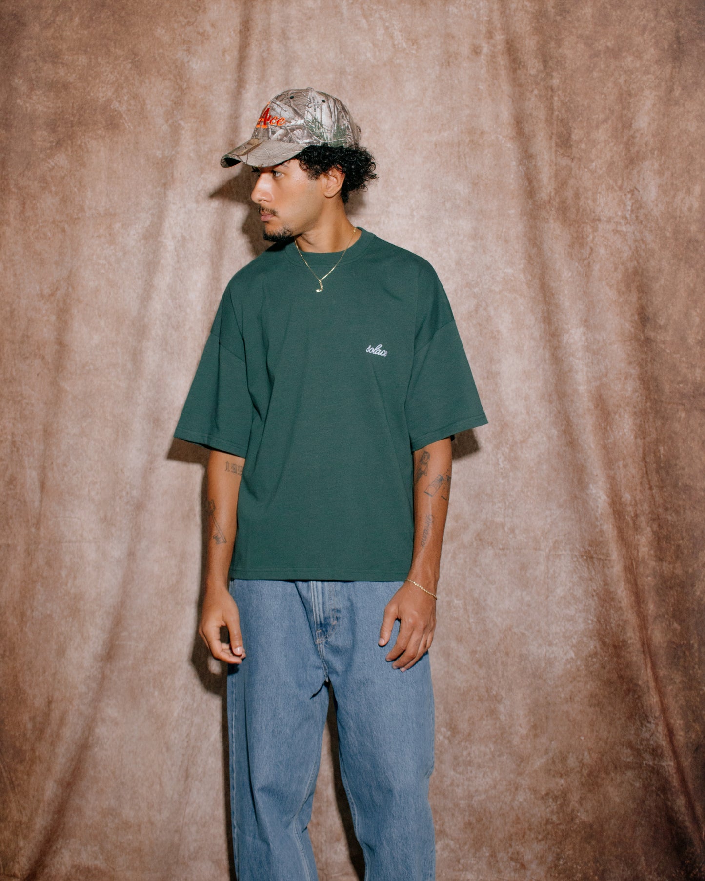 Oversized Boxy Chainstitch Logo T-Shirt - Forest Green/Ivory