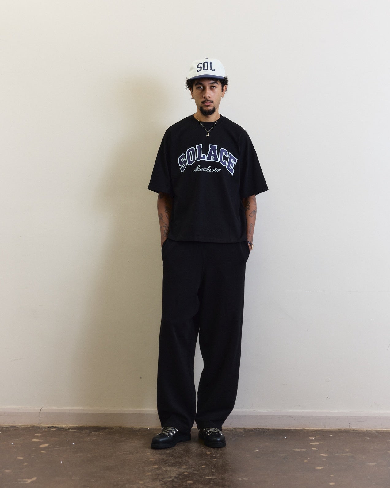 Varsity Logo T-Shirt - Onyx Black/Midnight Navy