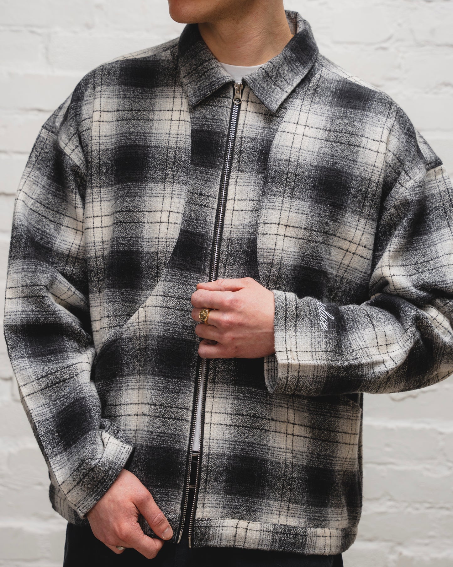 Check Flannel Curve Pocket Zip Jacket - Monochrome/Ivory